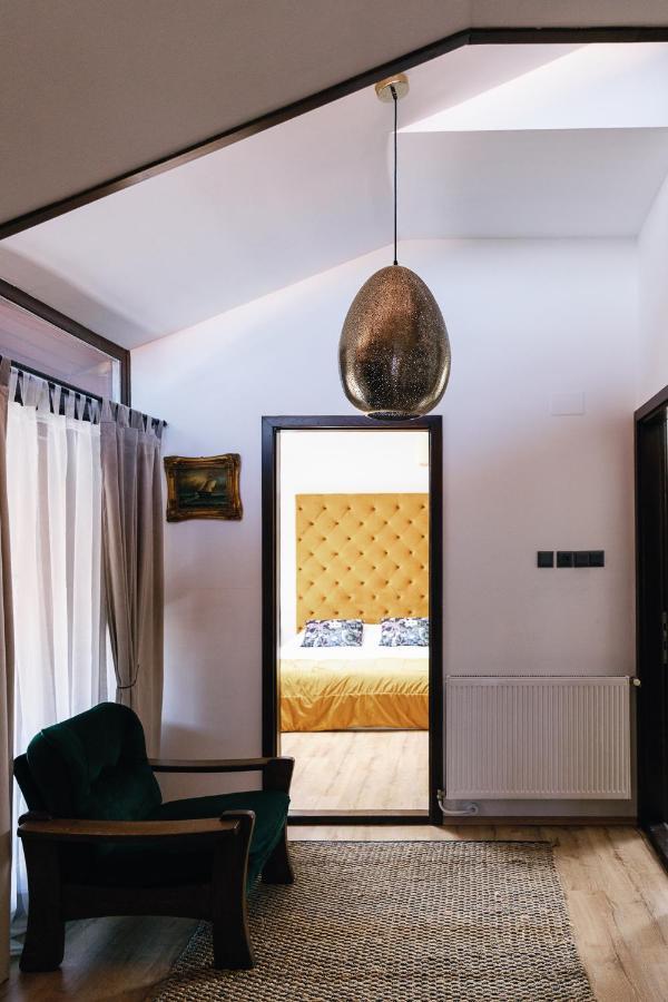 Willa Casa Tamplarului Alba Iulia Zewnętrze zdjęcie